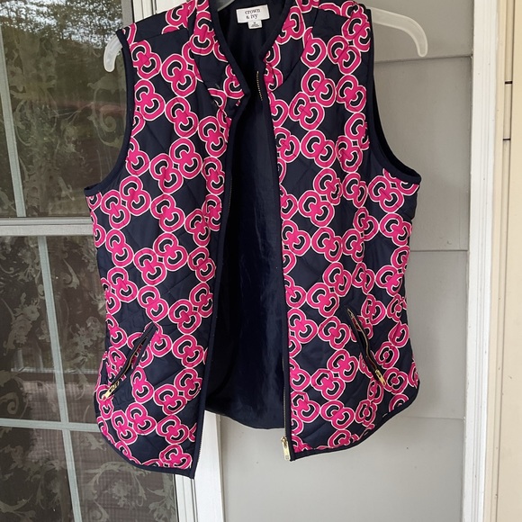Crown & Ivy women size medium vest Navy Pink EUC Zip pocket - Picture 4 of 13